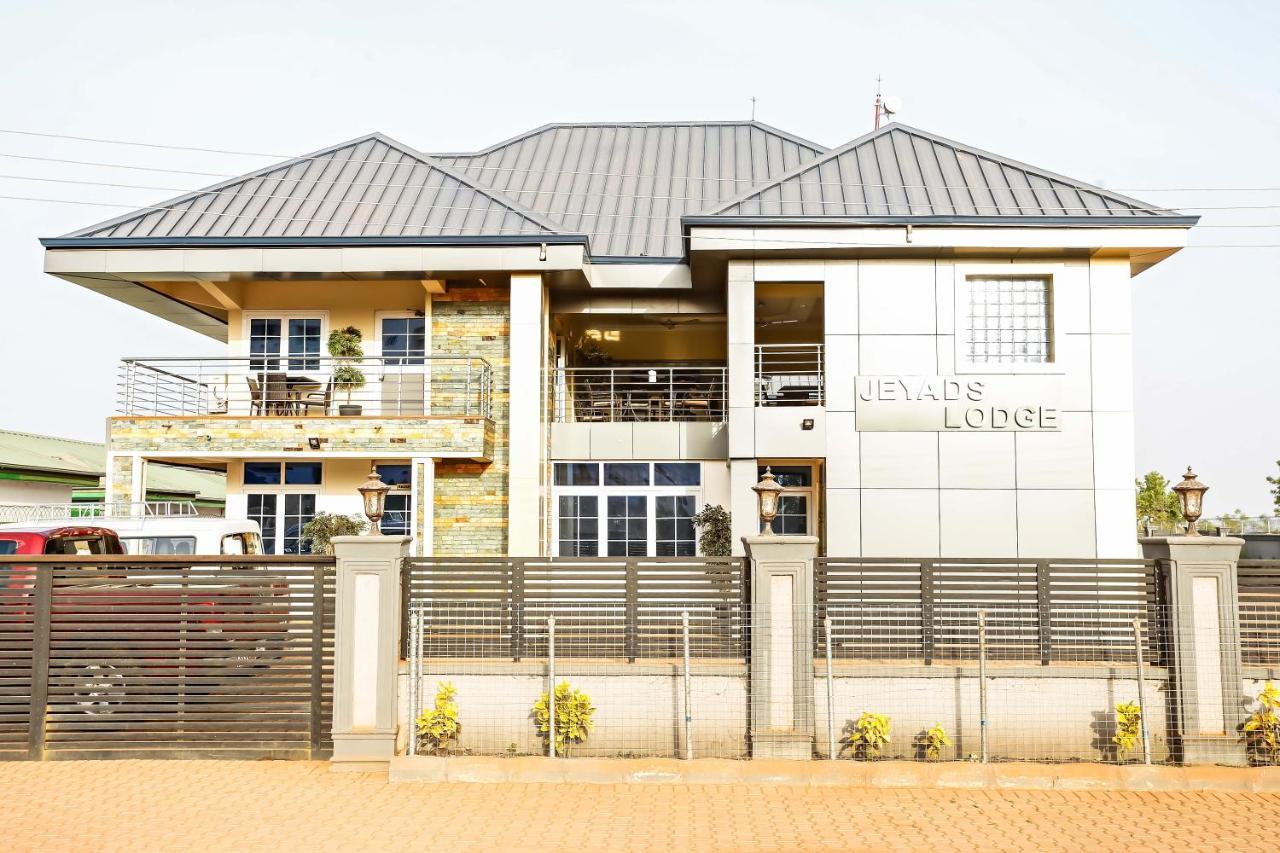 Jeyads Lodge Tamale Ngoại thất bức ảnh
